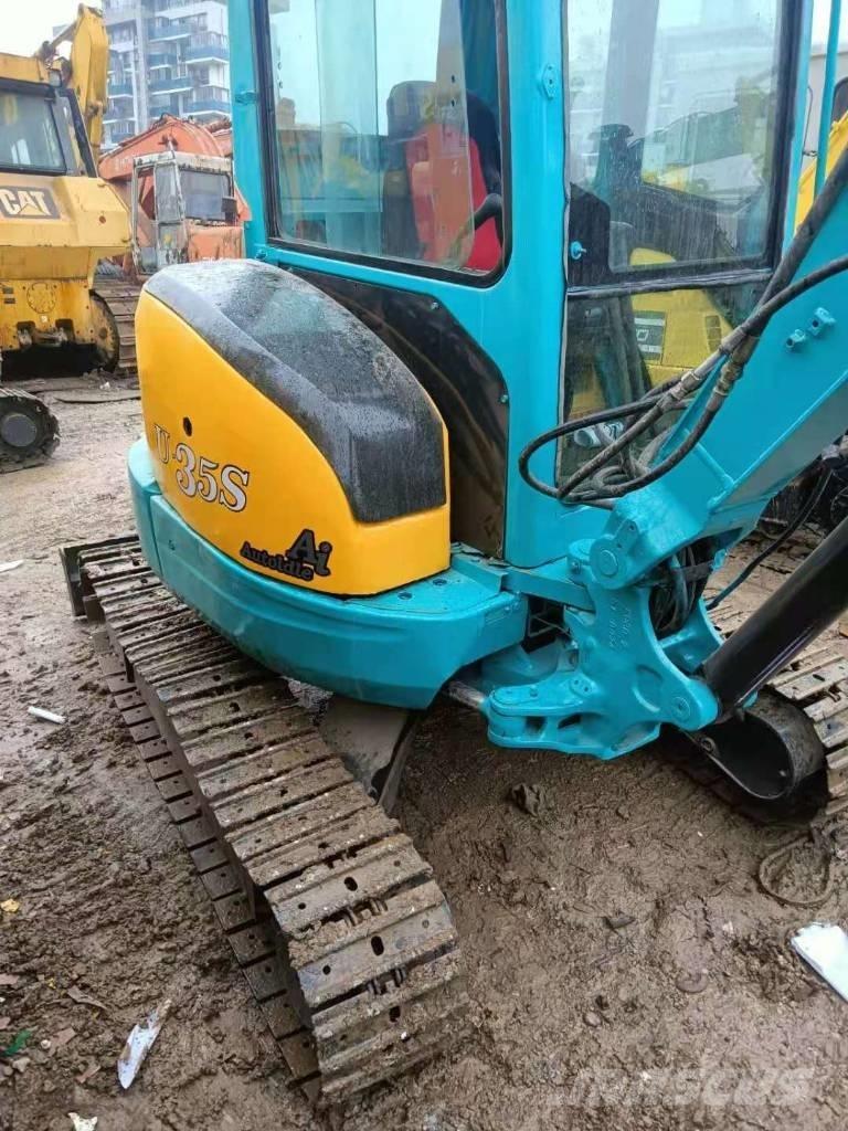 Kubota U30 Міні-екскаватори < 7т