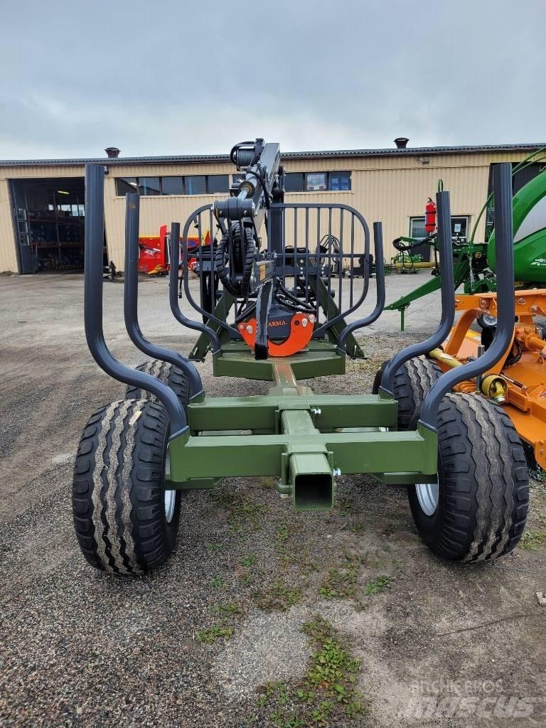 Farma T9F Лісові причепи