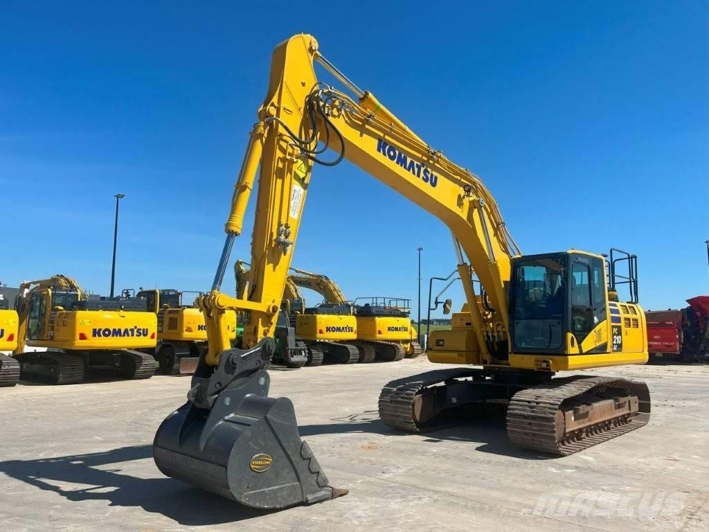 Komatsu PC 210 LC-11 Гусеничні екскаватори
