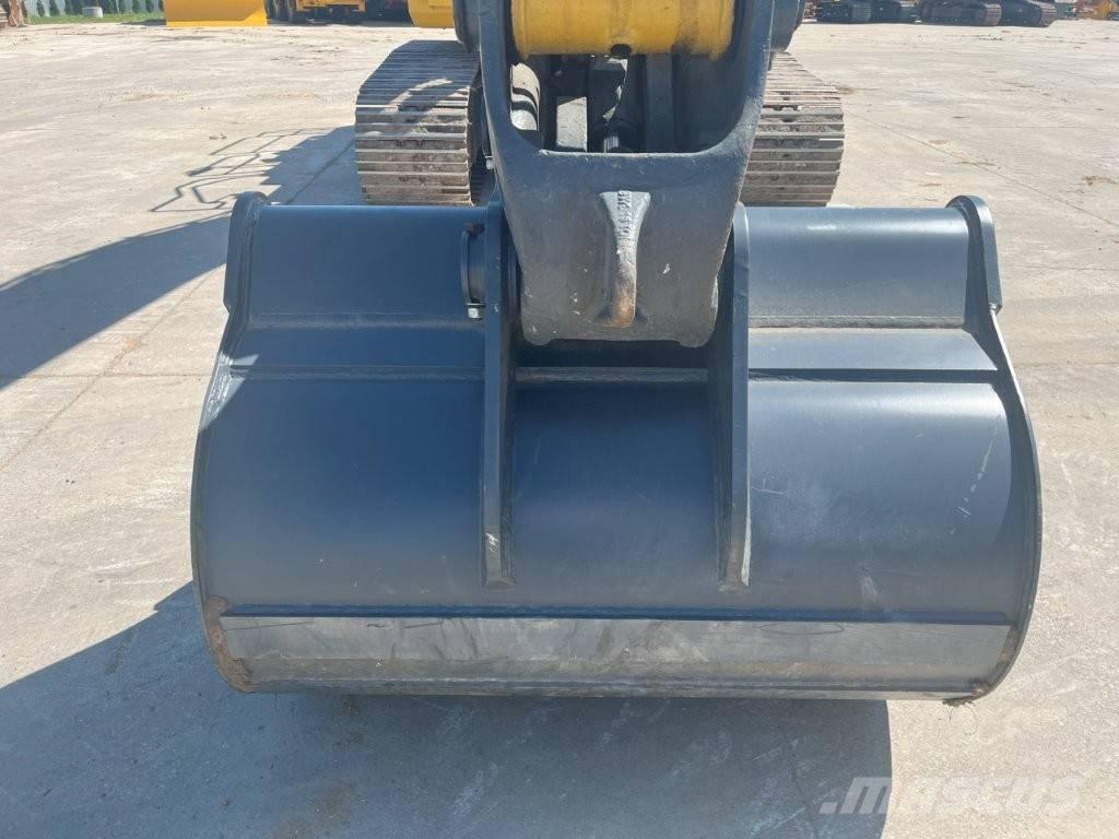 Komatsu PC 210 LC-11 Гусеничні екскаватори