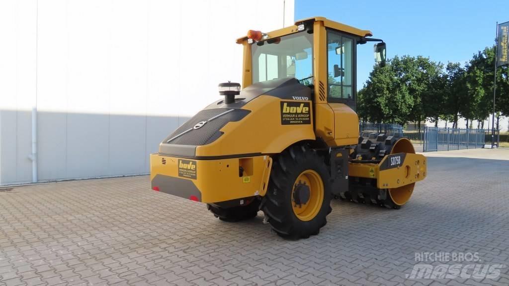Volvo SD 75 B Грунтові котки