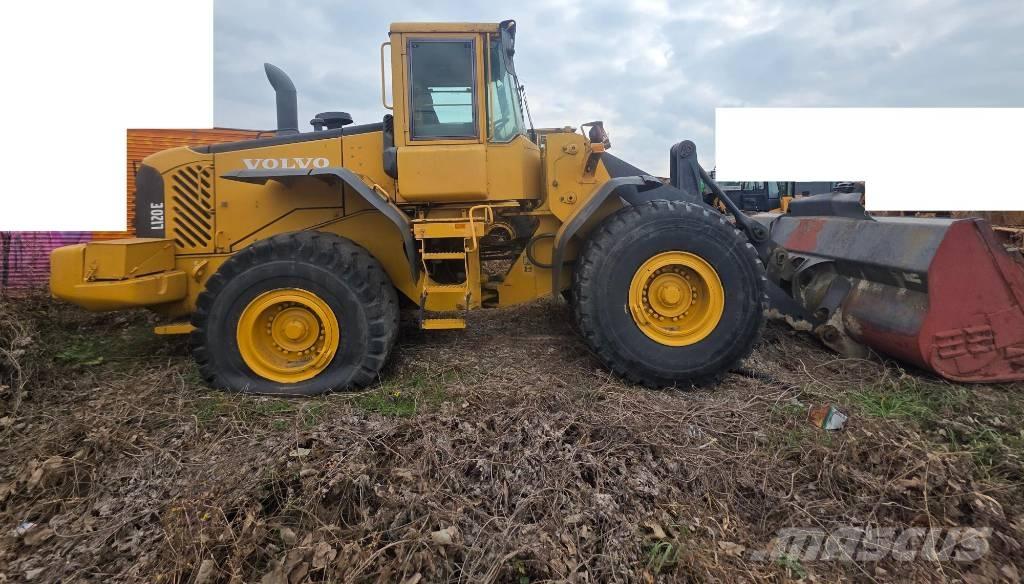 Volvo BM L 120 E Фронтальні навантажувачі