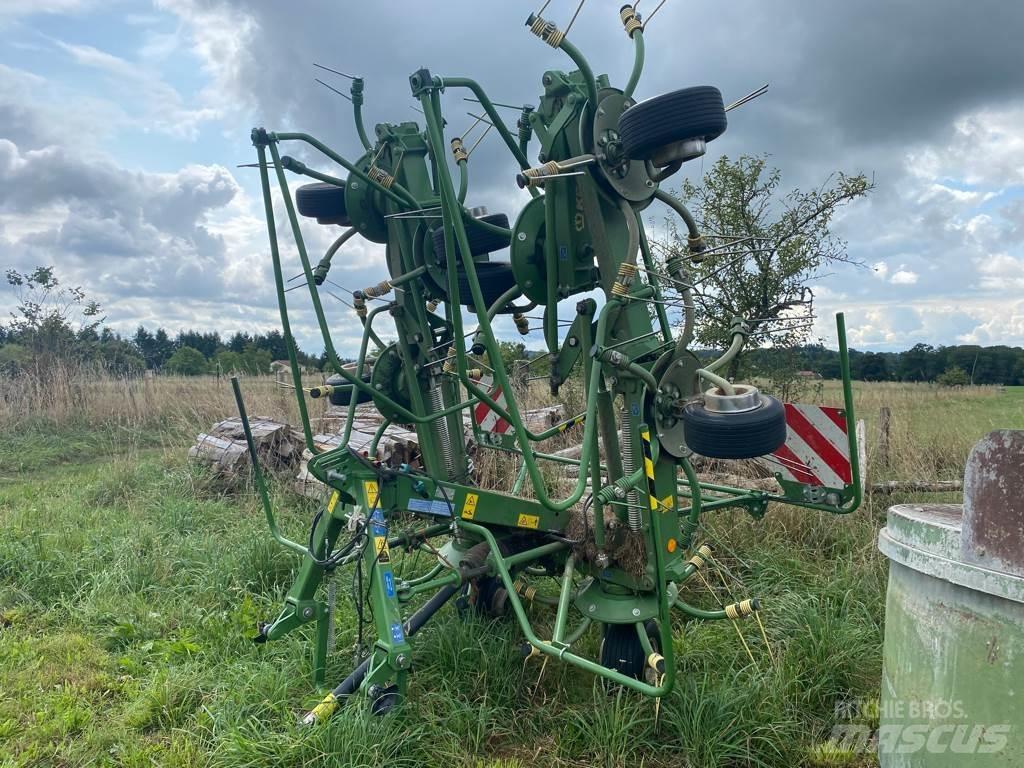 Krone KW 8.82/8 Граблі і сінозворушувачі