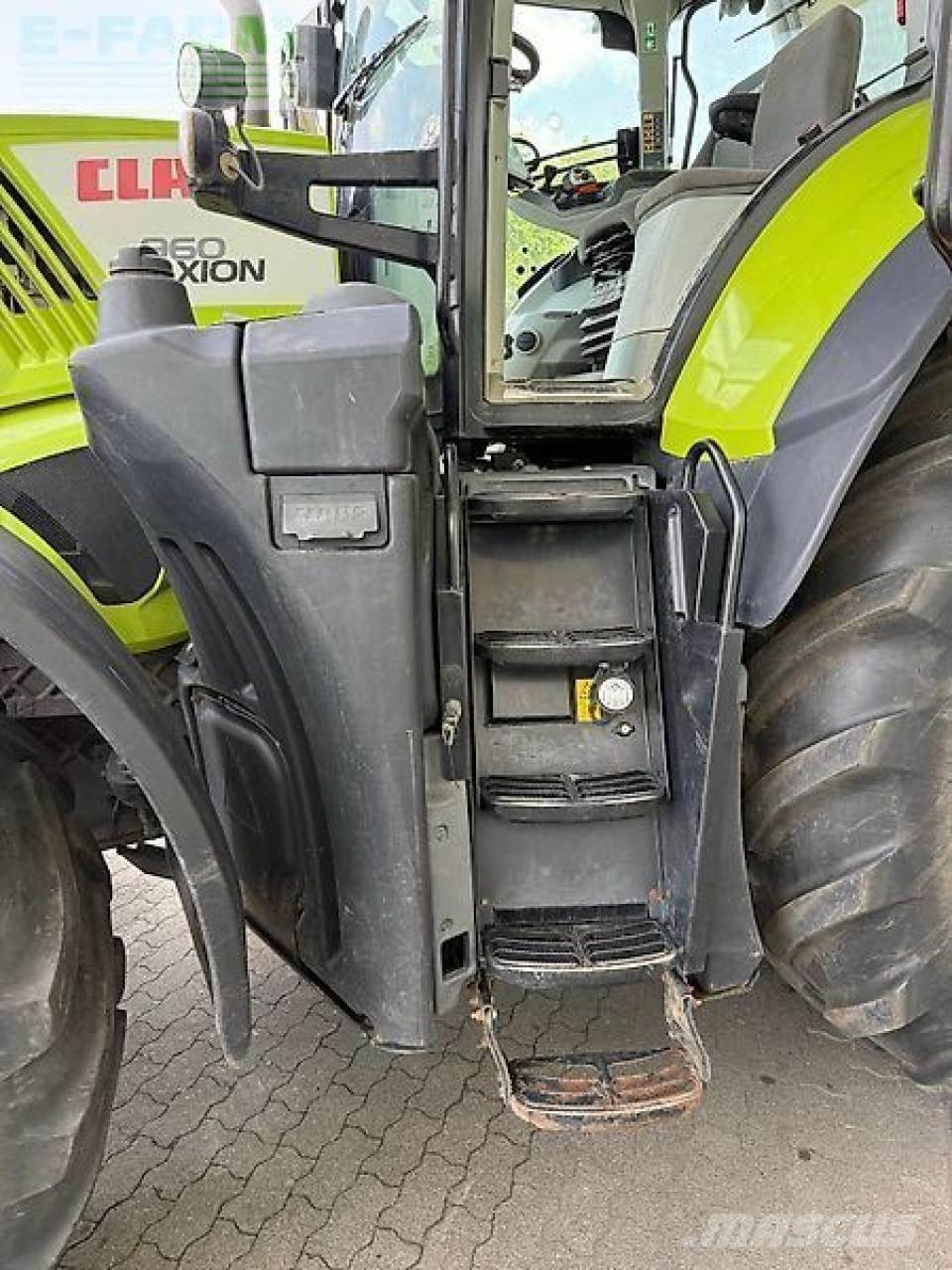 CLAAS axion 960 Трактори