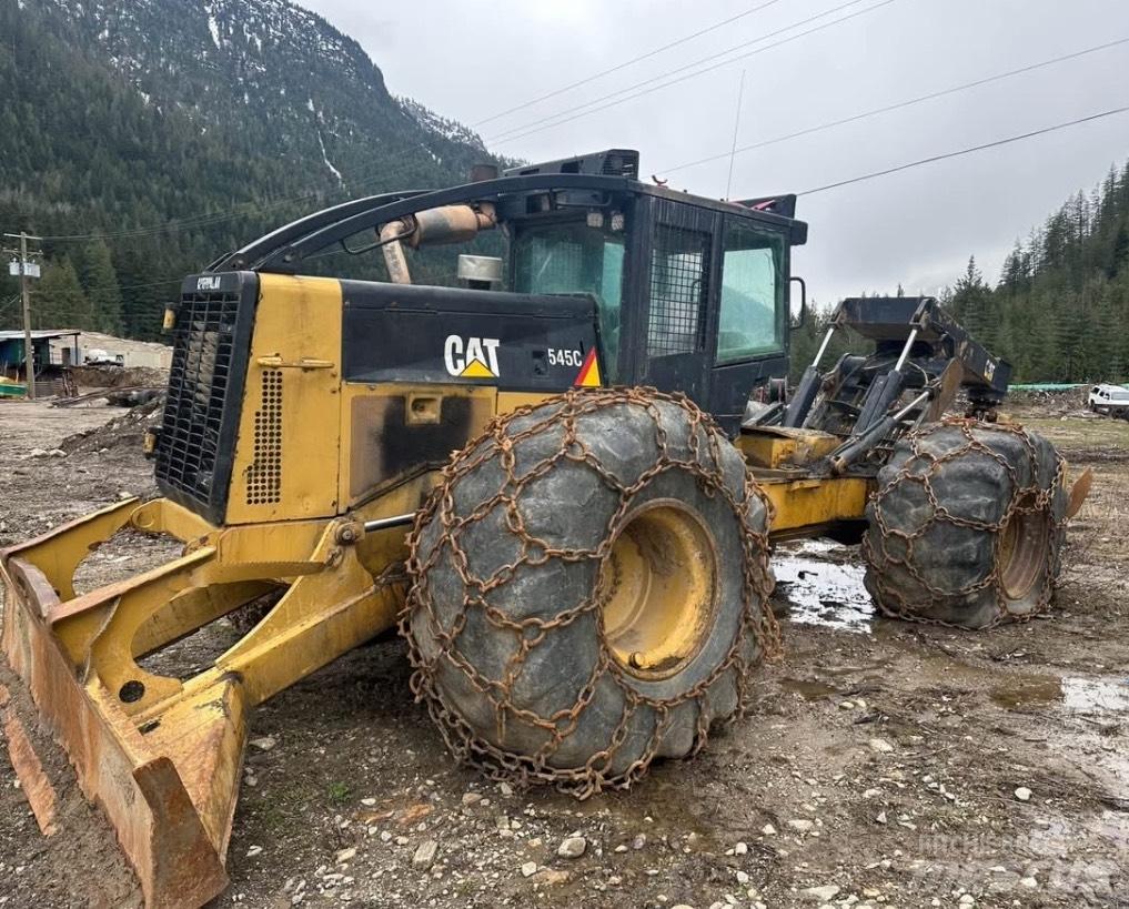 CAT 545 C Трельовочні трактора