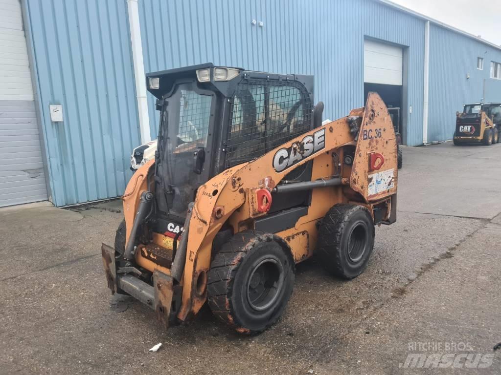 CASE SR 250 Міні-навантажувачі