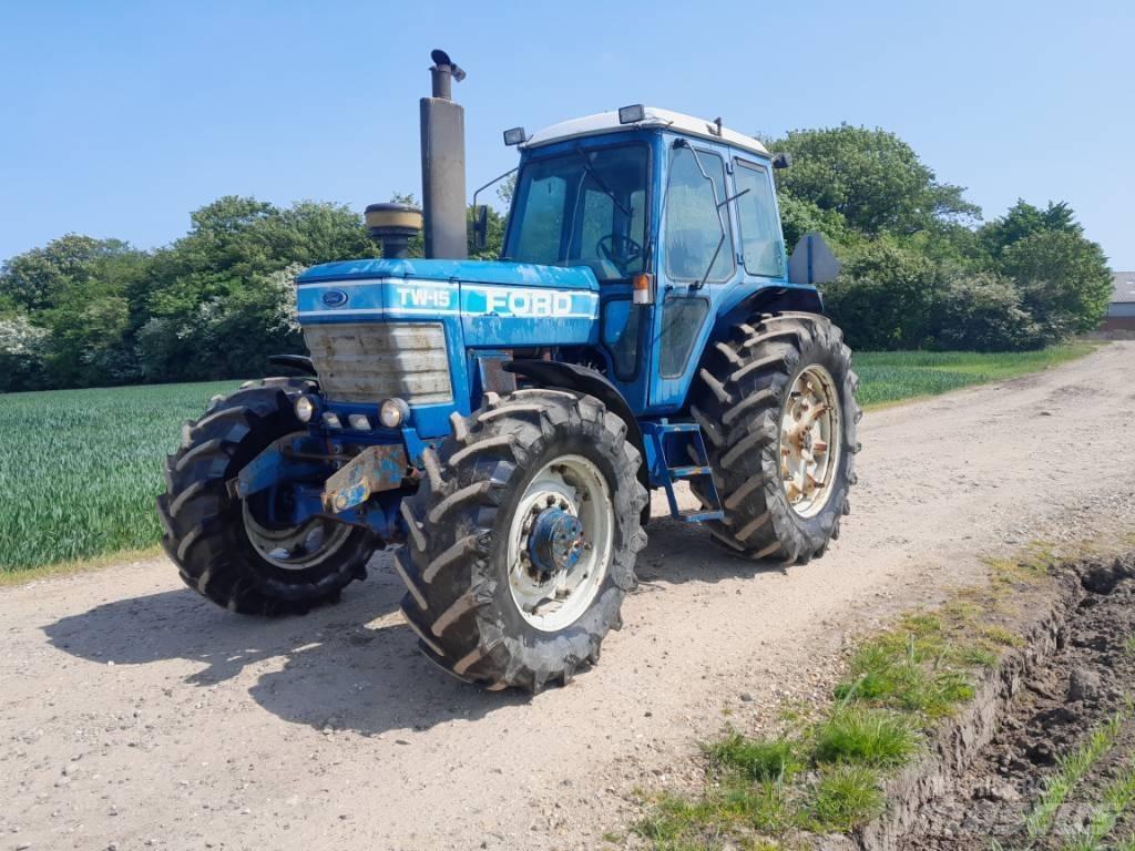 Ford TW 15 Трактори