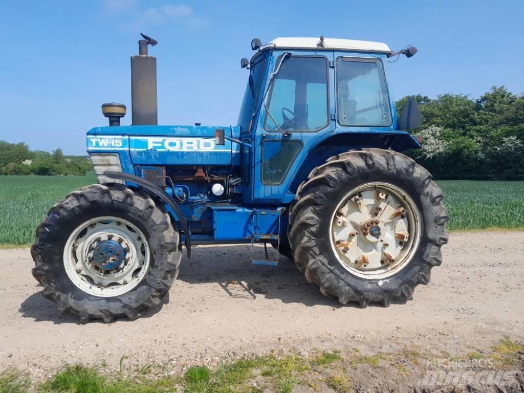 Ford TW 15 Трактори