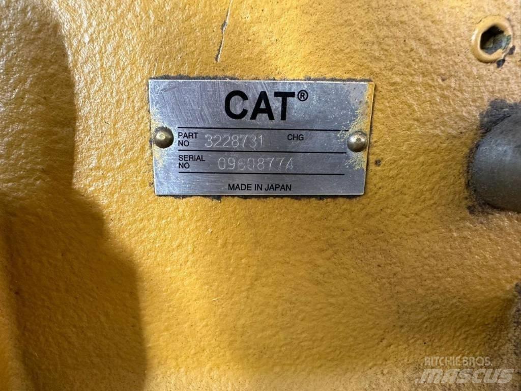 CAT 330 D L Гідравліка