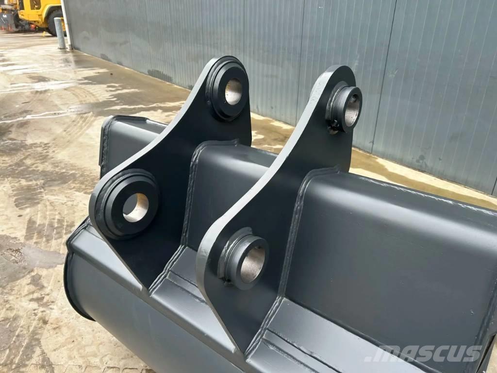 Hitachi ZX225 - 1.40m Ковші