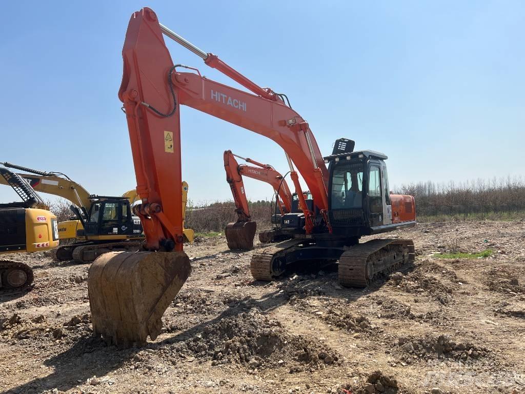 Hitachi ZX 240 Гусеничні екскаватори