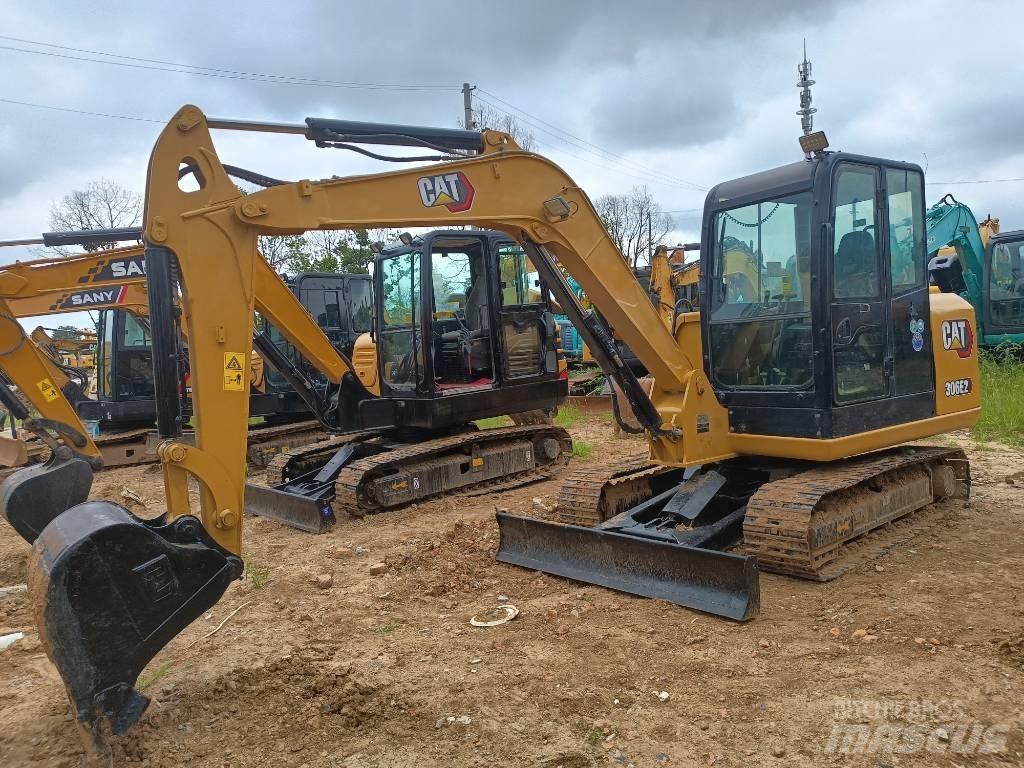 CAT 306E2 Міні-екскаватори < 7т