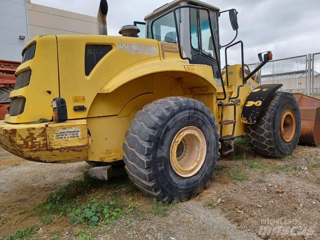 New Holland W271 Фронтальні навантажувачі