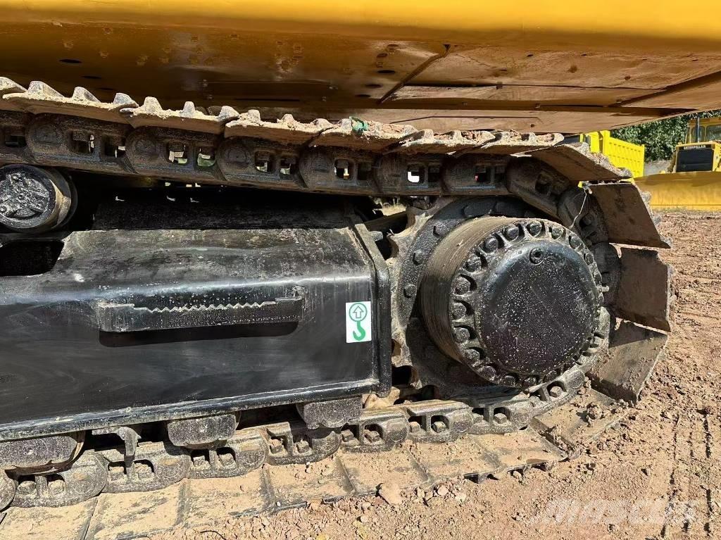 CAT 330 C Гусеничні екскаватори