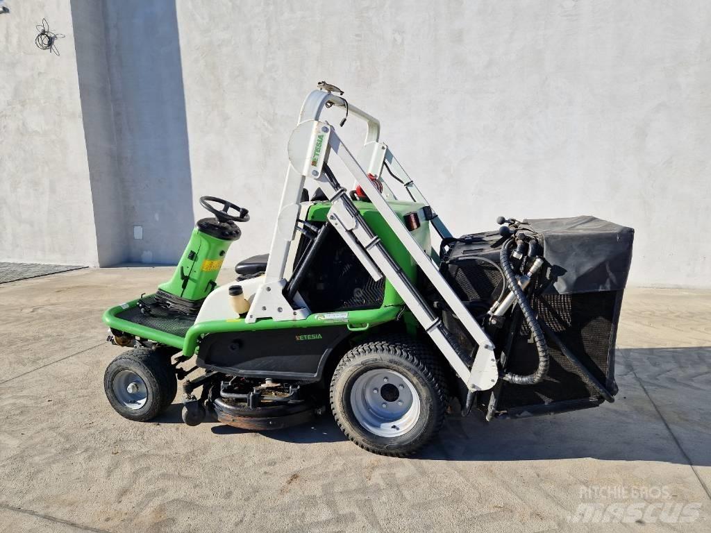 Etesia 124D Навісні та причіпні косарки