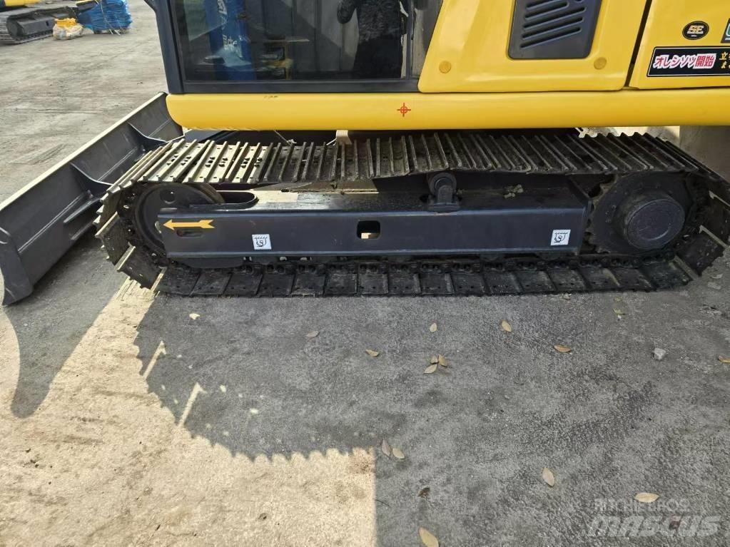 Komatsu PC 70 Міні-екскаватори < 7т
