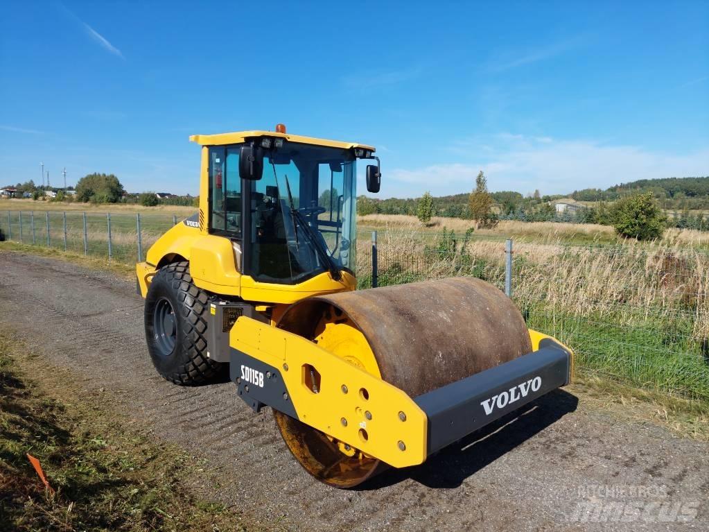Volvo SD 115 B Грунтові котки