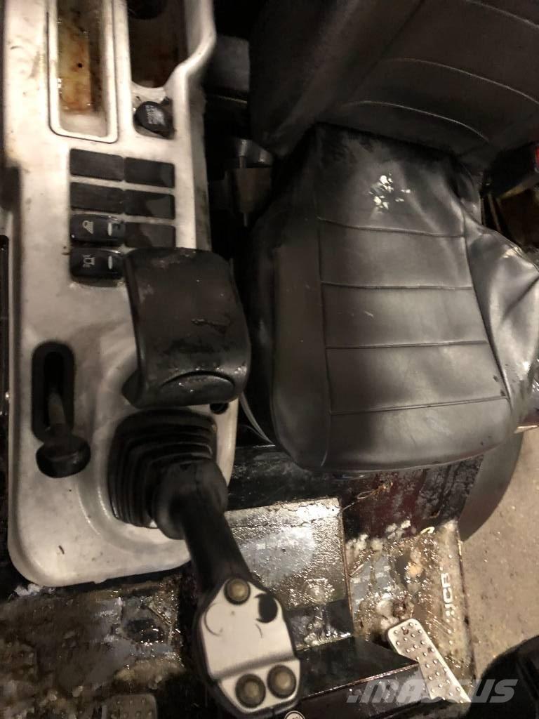 JCB 403 Малі навантажувачі