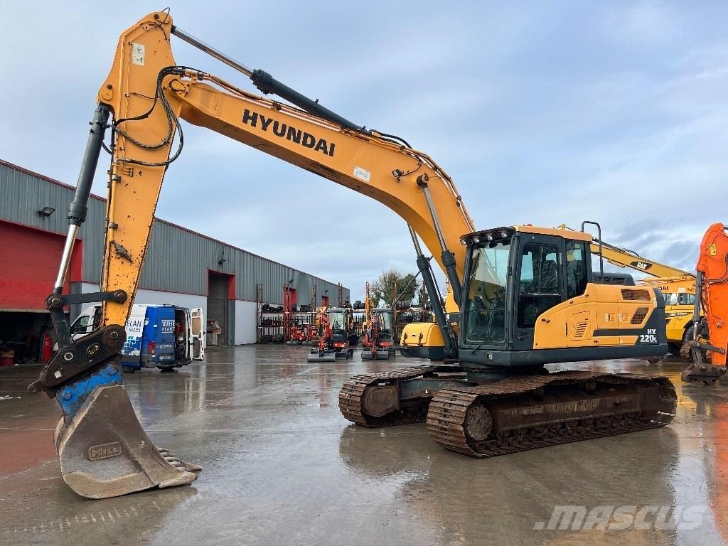 Hyundai HX 220 L Гусеничні екскаватори