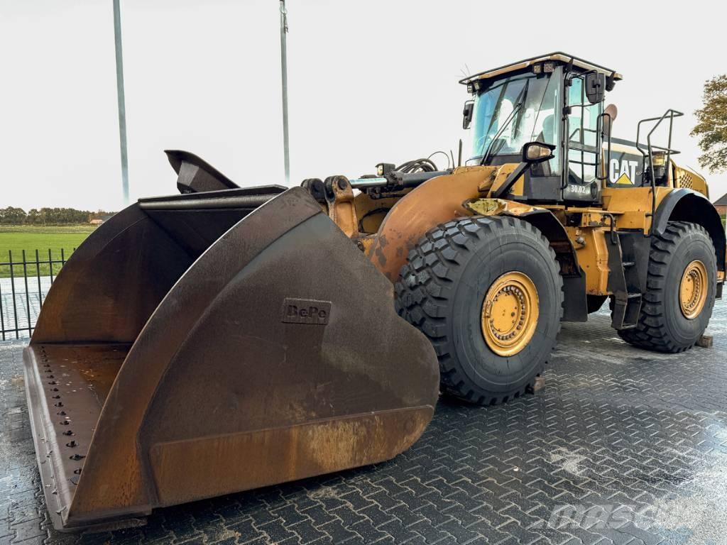 CAT 980M Фронтальні навантажувачі
