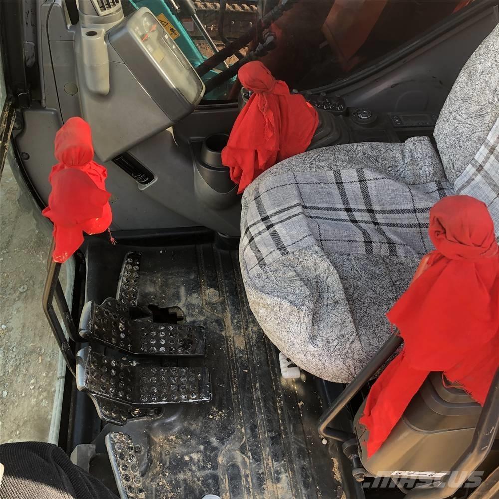 Hitachi ZX70-5A Середні екскаватори 7т. - 12т.