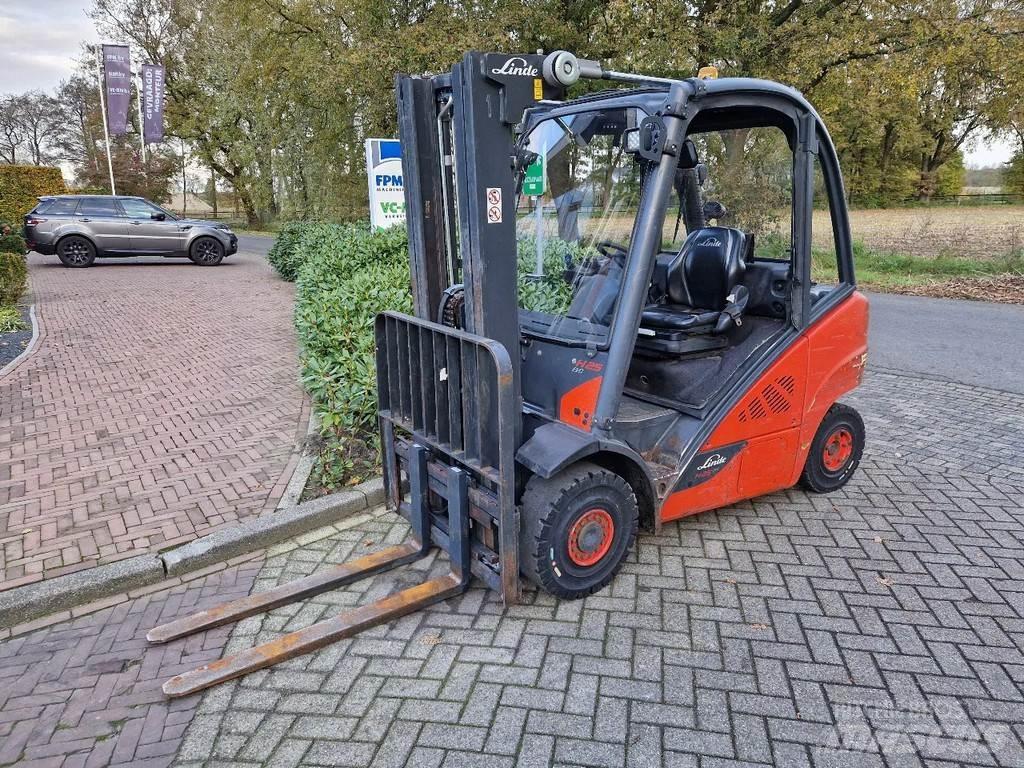 Linde H25D-02 Дизельні навантажувачі
