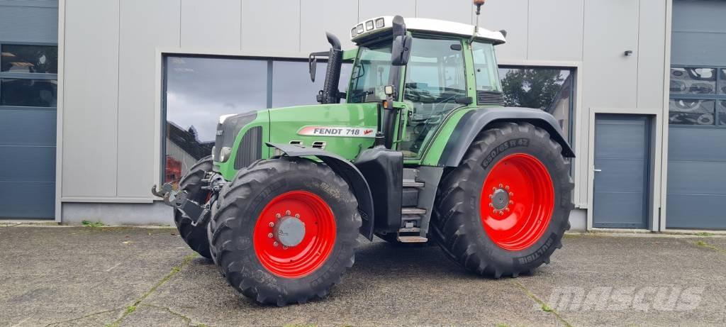 Fendt 718 Vario TMS Трактори