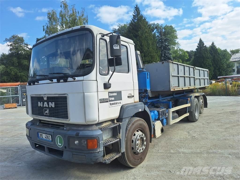 MAN 26.403 6X2 Шасі з кабіною