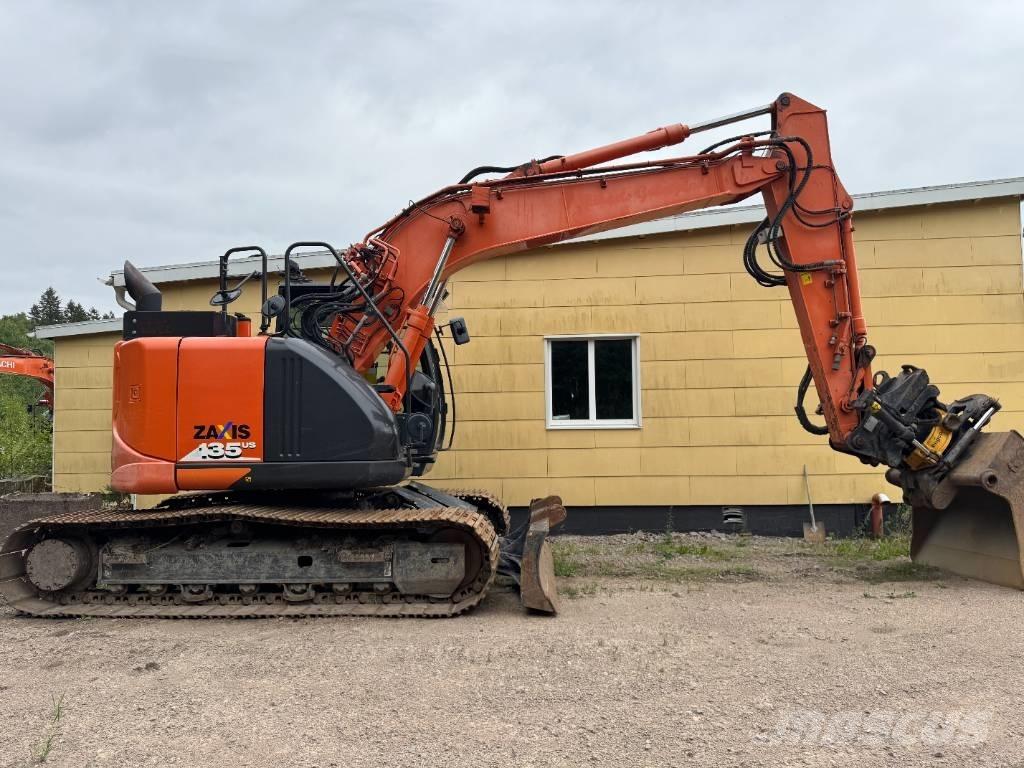 Hitachi ZX135USBL-6 Гусеничні екскаватори
