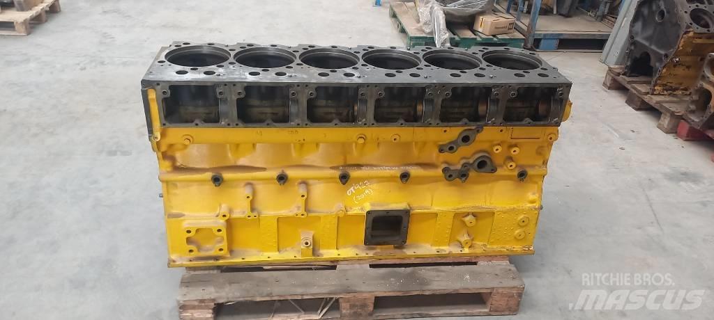 Komatsu S6D170-1 Двигуни