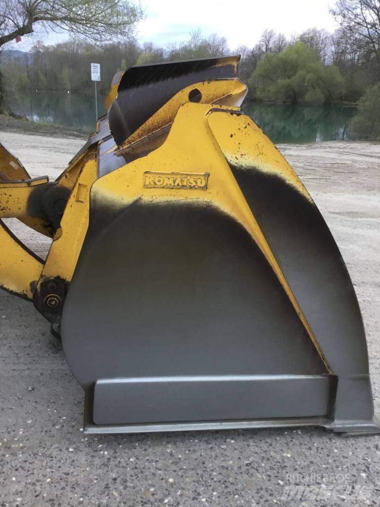 Komatsu WA 475-10E0 Фронтальні навантажувачі