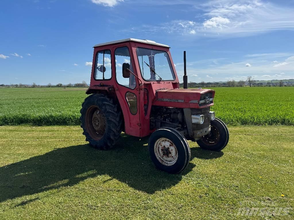 Massey Ferguson 135 Трактори