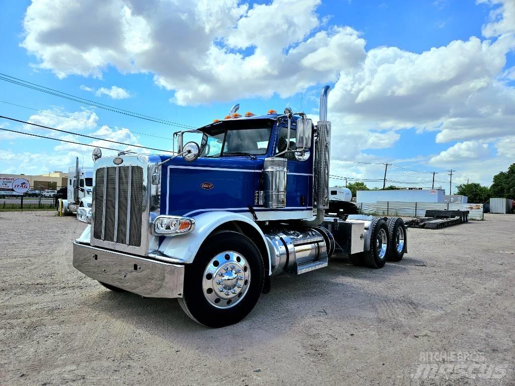 Peterbilt X15 Тягачі