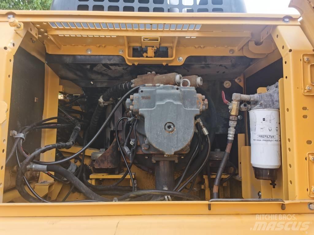 Komatsu PC 400-7 Гусеничні екскаватори