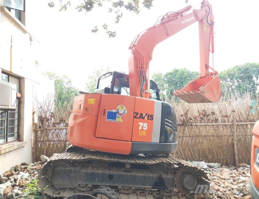 Hitachi ZX75US-3 Середні екскаватори 7т. - 12т.