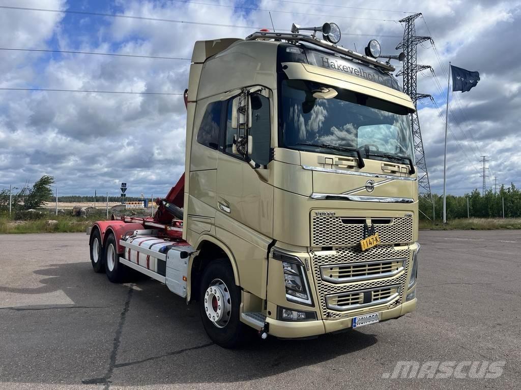 Volvo FH Вантажівки з гаковим підйомом