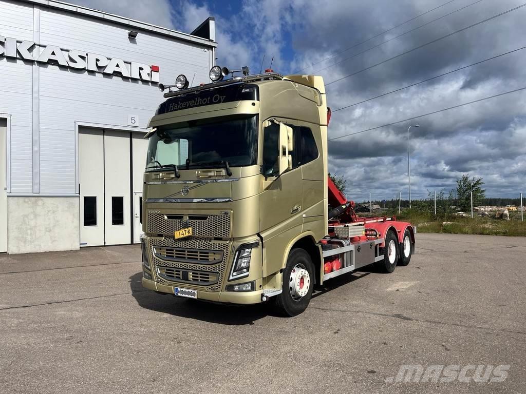Volvo FH Вантажівки з гаковим підйомом