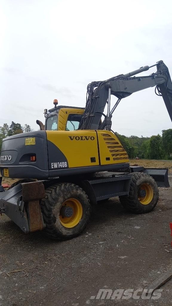 Volvo EW 140 B Колісні екскаватори