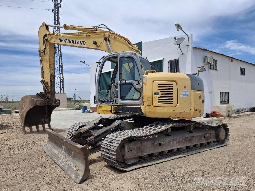 New Holland E 235 SR Гусеничні екскаватори