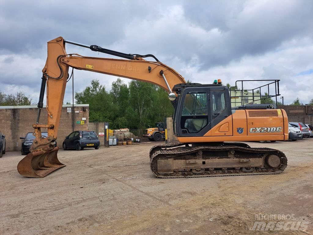 CASE CX 210 C Гусеничні екскаватори