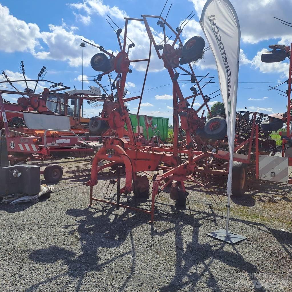 Kuhn GF 6301 M H Граблі і сінозворушувачі