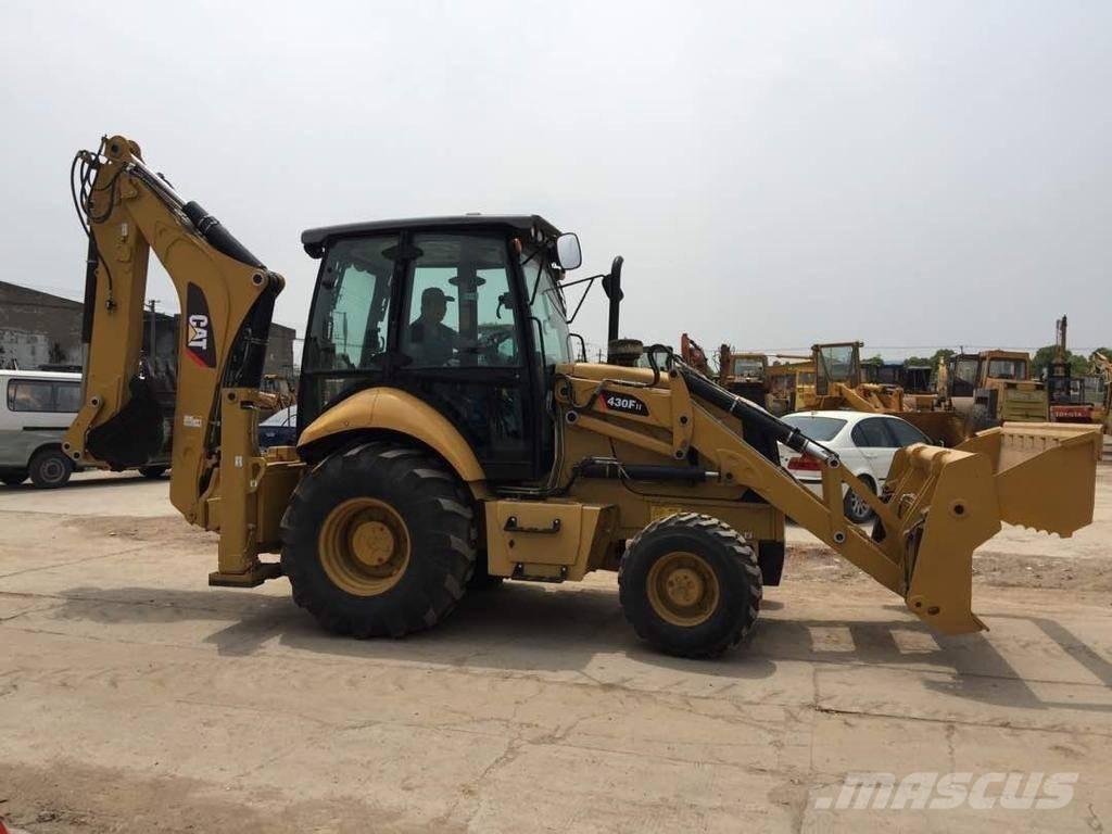 CAT 430F Екскаватори-навантажувачі