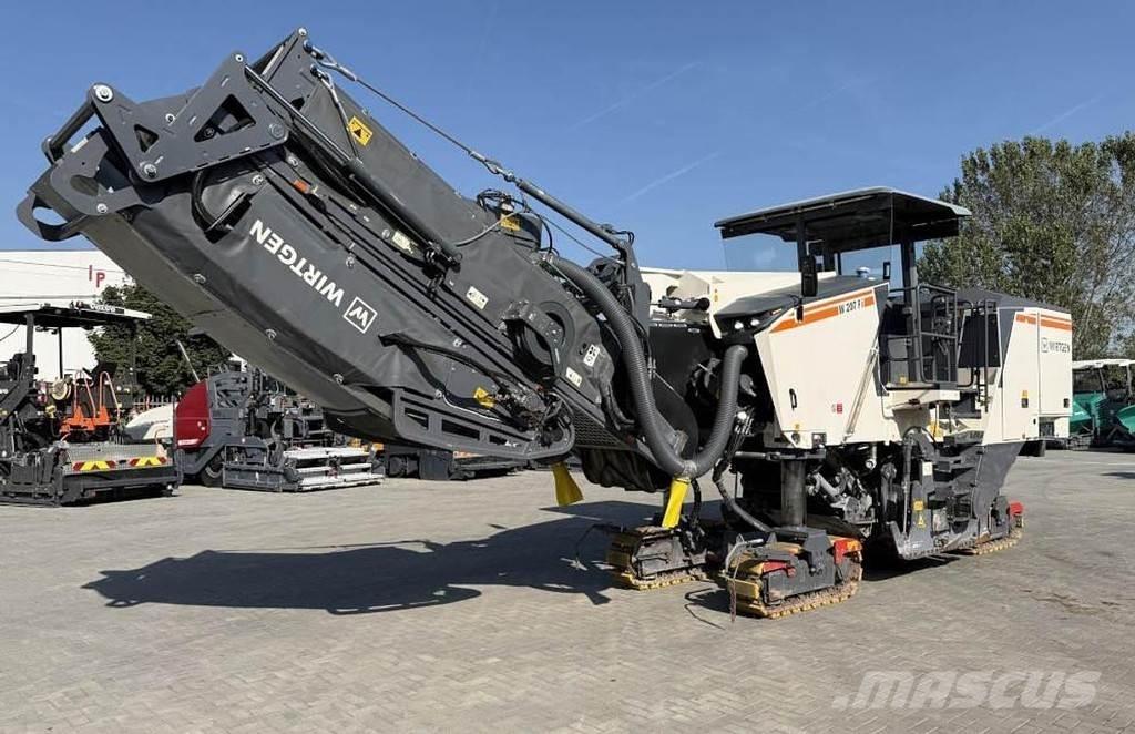 Wirtgen W 207 Fi Холодні дорожні фрези