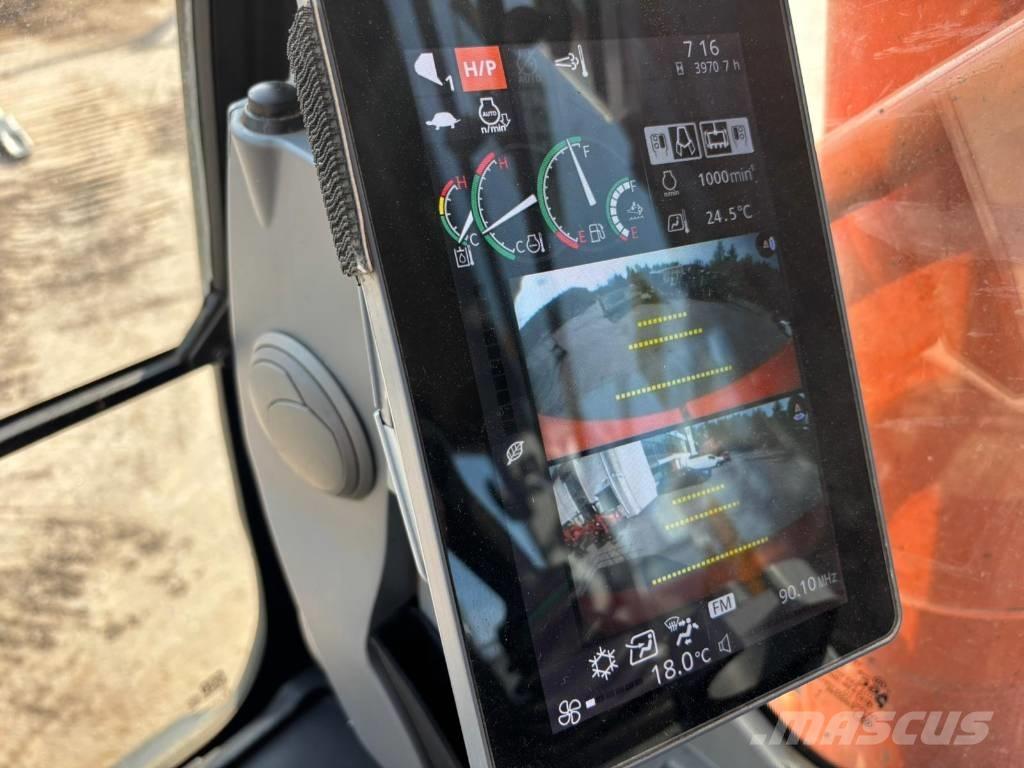 Hitachi ZX 300 LC-7 Гусеничні екскаватори