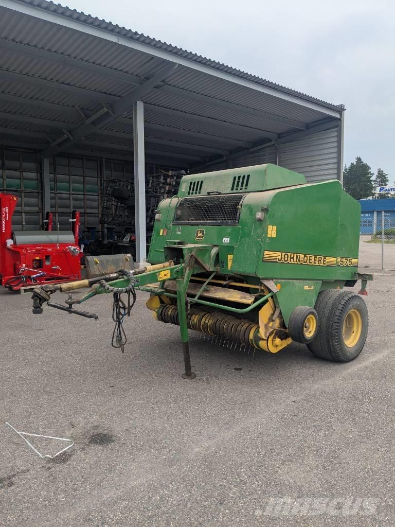 John Deere 575 Рулонні прес-підбирачі
