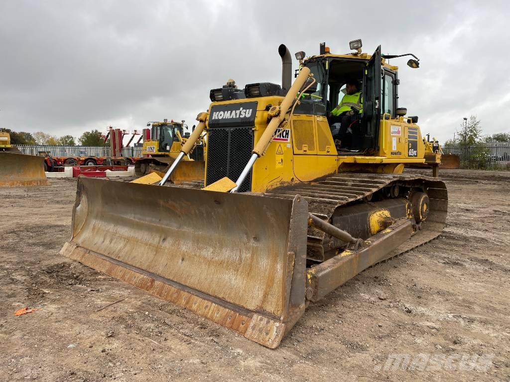 Komatsu D 65 PX-18E0 Гусеничні бульдозери