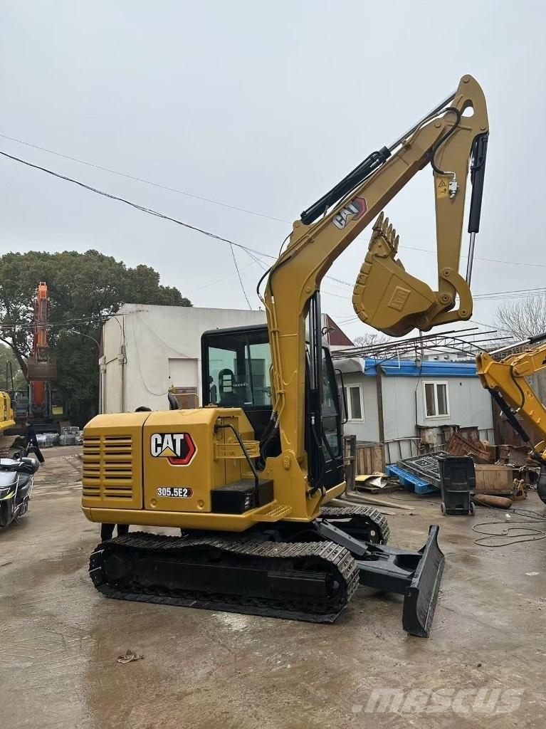 CAT 305.5 Міні-екскаватори < 7т