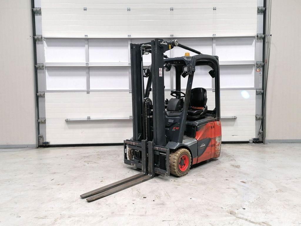 Linde E12-02 Електронавантажувачі