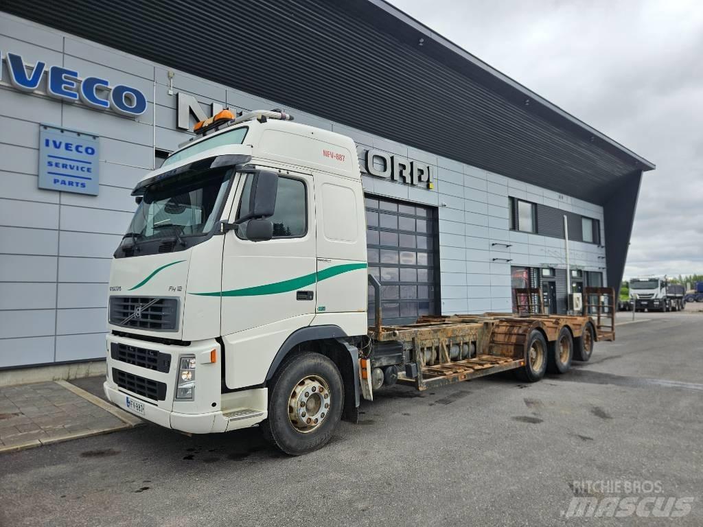 Volvo FH12 8x4 Вантажівки для лісозаготівель