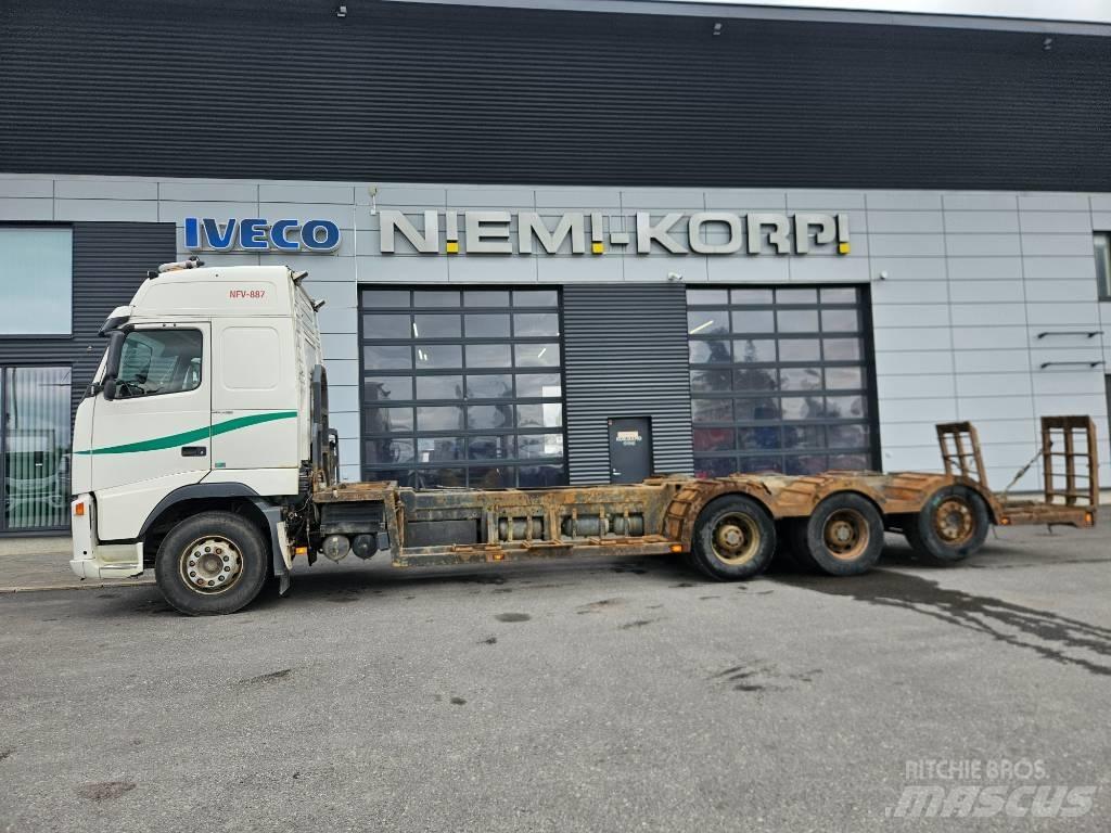 Volvo FH12 8x4 Вантажівки для лісозаготівель
